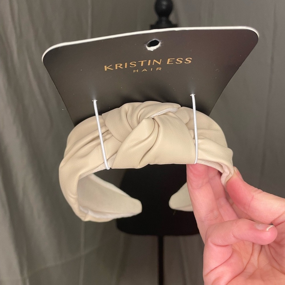 NWT Kristin Ess Cream Luxe Knotted Headband - Picture 5 of 6